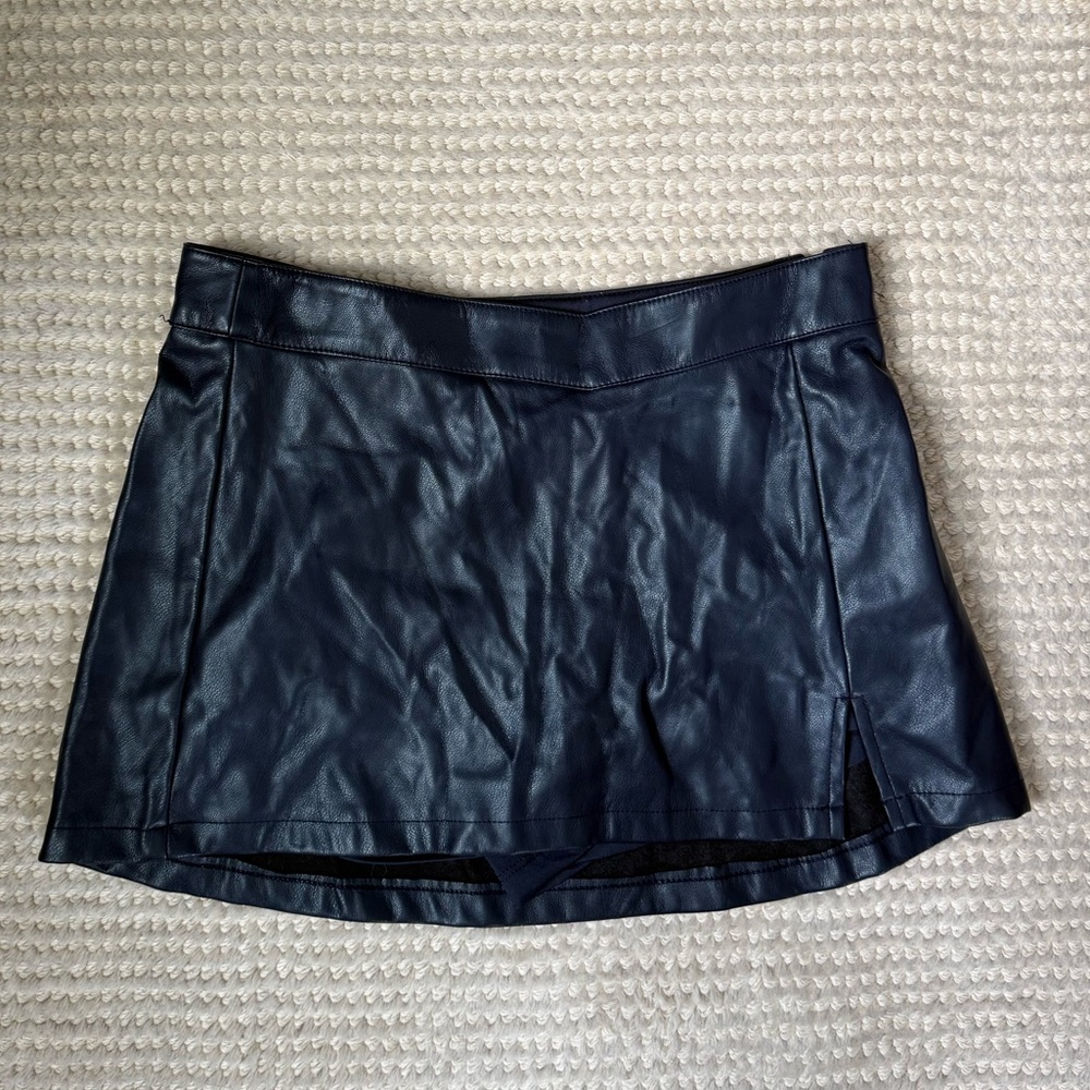 Garage Leather feeling mini skirt